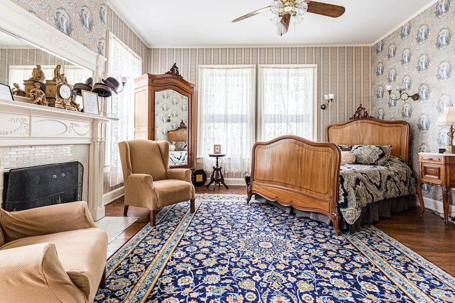 vintage room