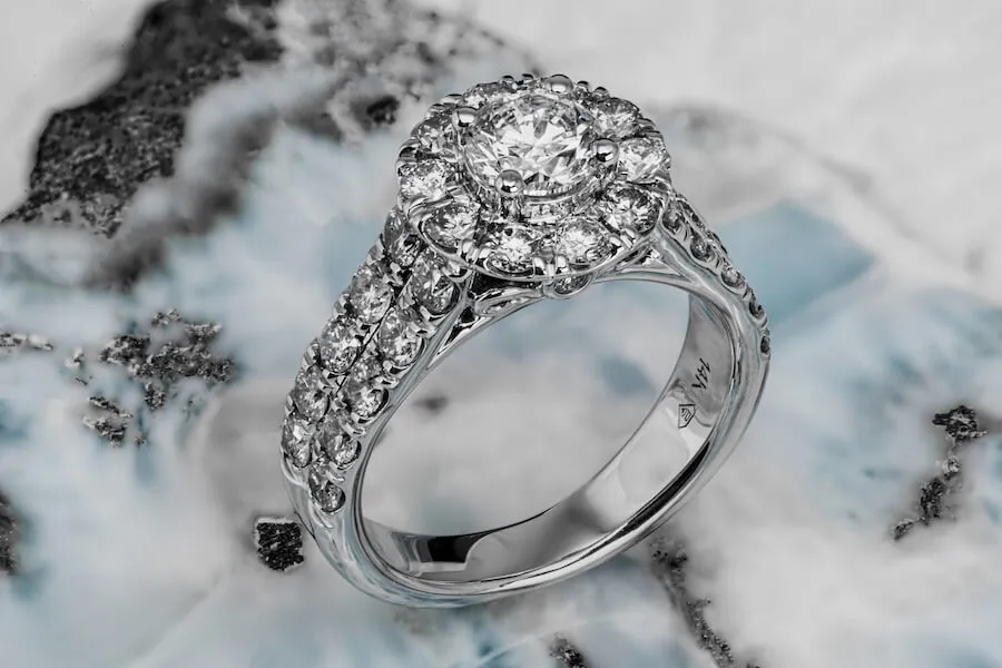 engagement ring